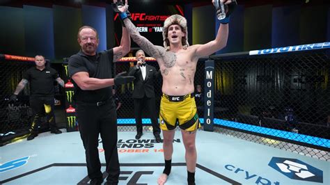UFC Fight Night 211 bonuses: Six fighters take home extra .
